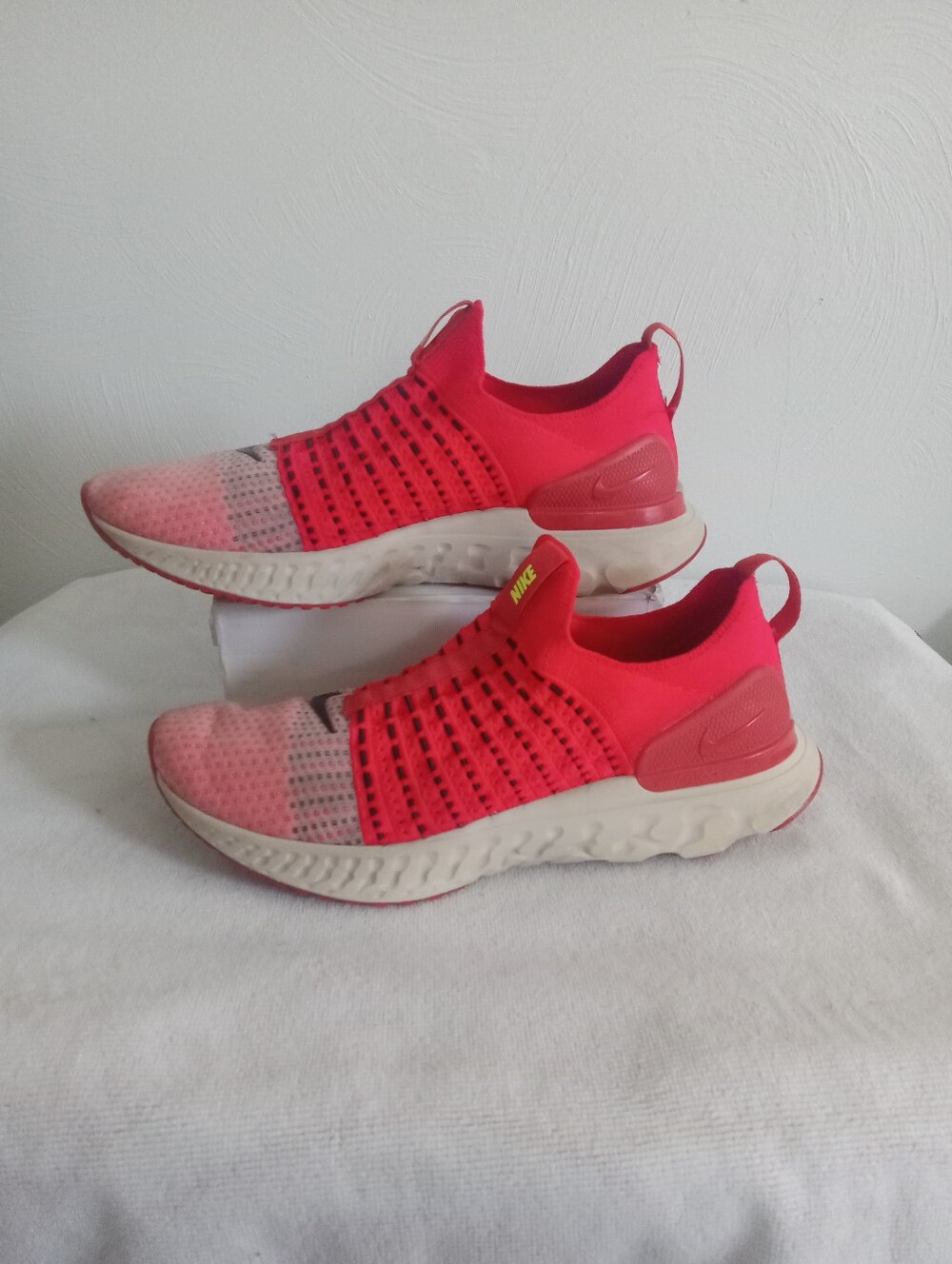 Nike React Phantom Run Flyknit 2 Sz 11